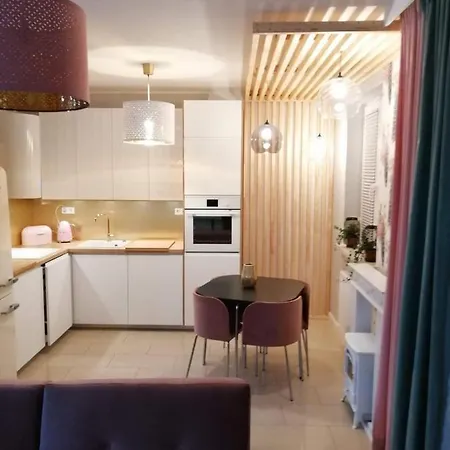 W Trojmiescie דירה