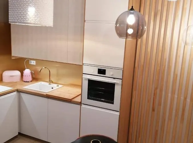 W Trojmiescie Lägenhet *